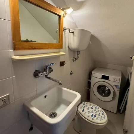Apartment 4 Minuti Dalla Della Pelosa, Confortevole Con A-c